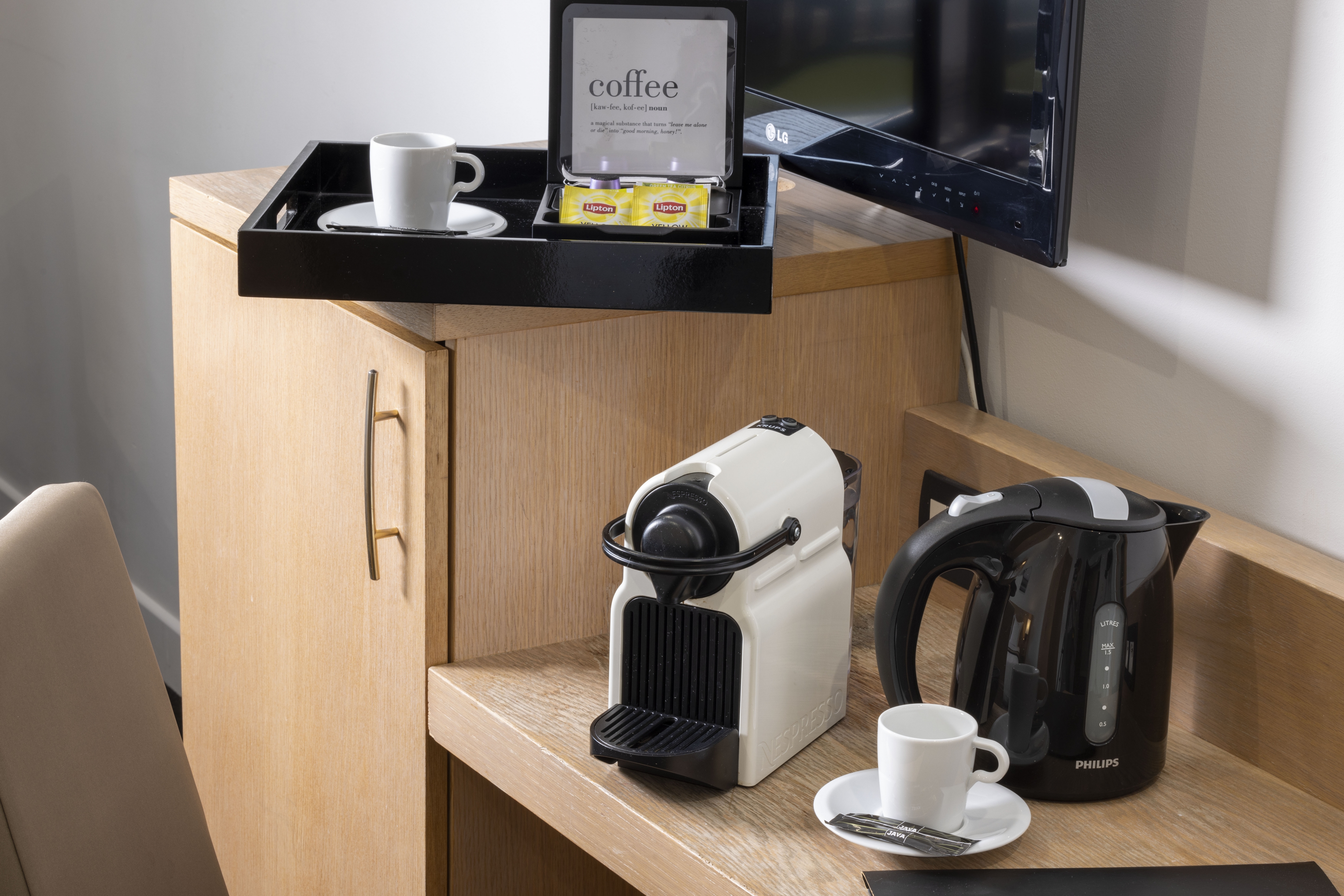 Hospitality Deluxe 1 Cup Coffee Maker